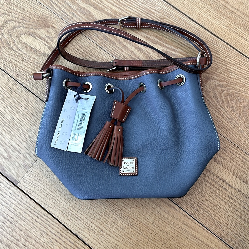 NWT Dooney & Bourke Teal/ blue Pebble grain Kendall Crossbody bag